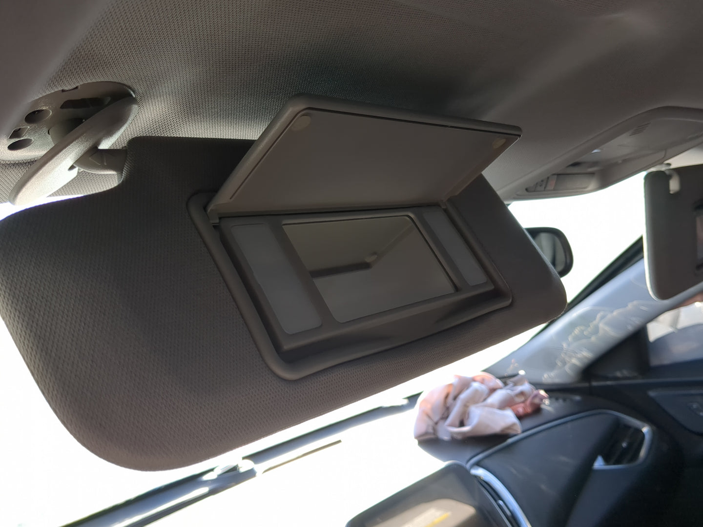 2016-2021 Chevrolet Malibu Sun Visor Shade Replacement Driver Left Mirror Fits Fits 2016 2017 2018 2019 2020 2021 OEM Used A