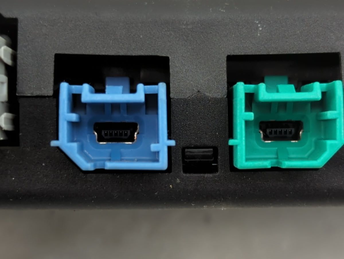 2016-2017 Chevrolet Malibu Communication Control Module - Oemusedautoparts1.com
