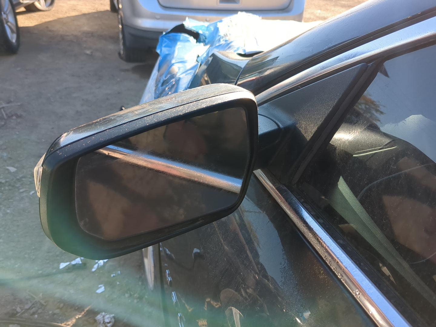 2016-2018 Chevrolet Malibu Driver Side View Mirror - Left Door Mirror OEM Used - Oemusedautoparts1.com