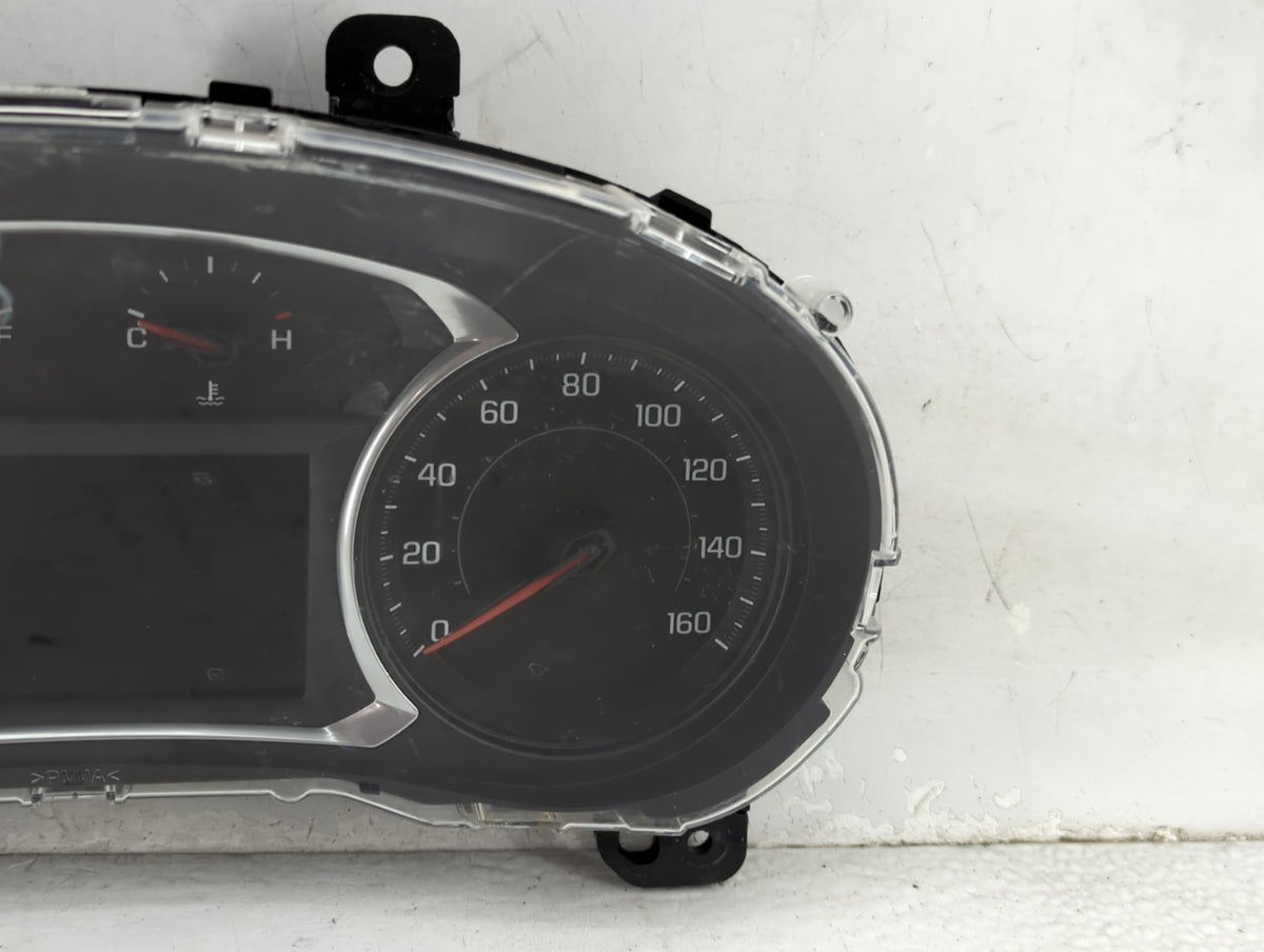 2016 Chevrolet Malibu Instrument Cluster Speedometer Gauges P/N:84031638 Miles:103K Fits OEM Used Auto Parts - Oemusedautopa