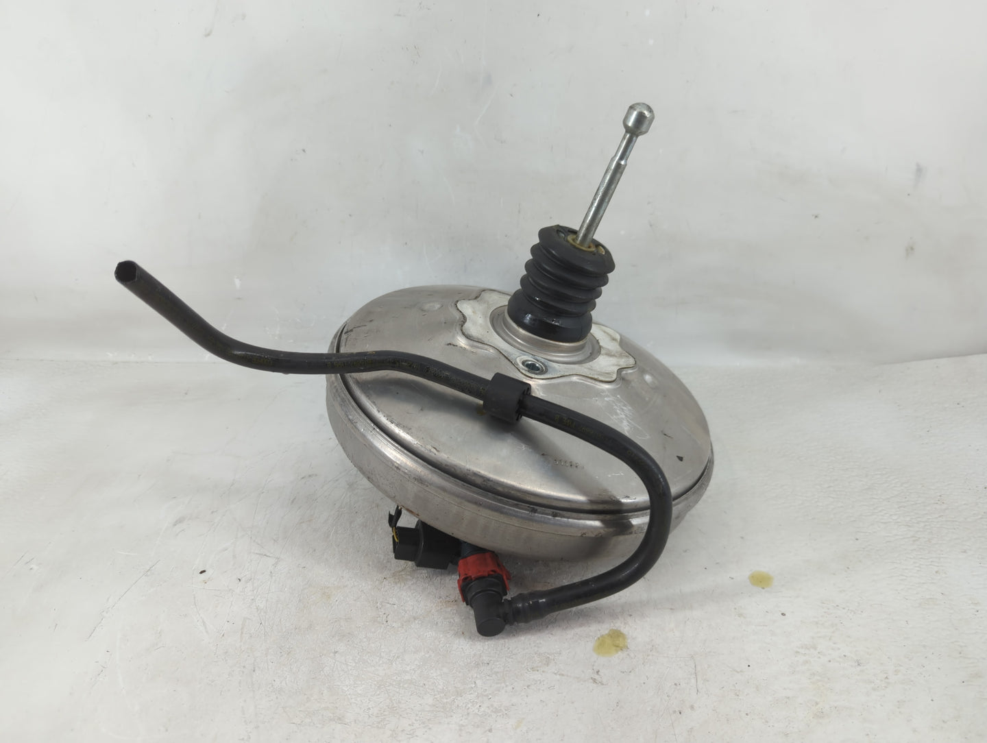 2016-2021 Chevrolet Malibu Power Brake Booster Oem - Oemusedautoparts1.com