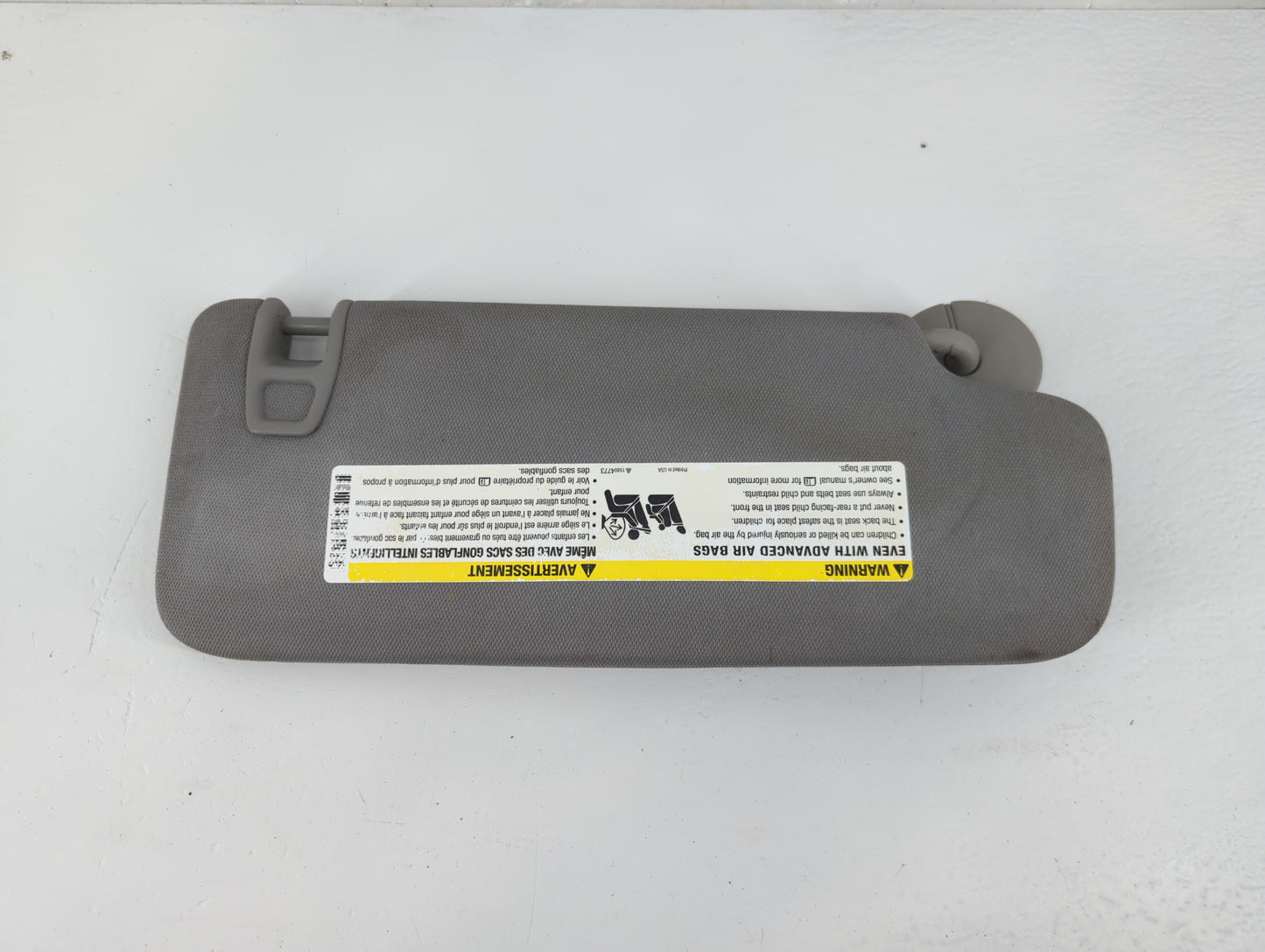 2016 Chevrolet Malibu Sun Visor Shade Replacement Driver Left Mirror Fits OEM Used Auto Parts - Oemusedautoparts1.com