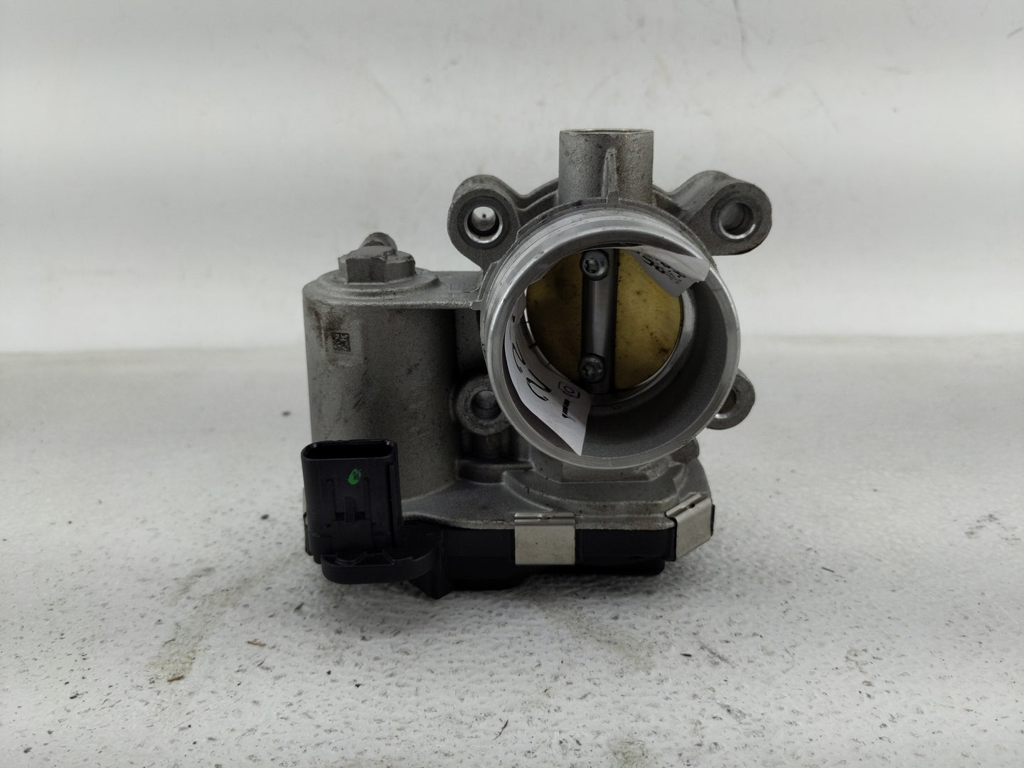 2016-2021 Chevrolet Malibu Throttle Body Fits Fits 2016 2017 2018 2019 2020 2021 2022 OEM Used Auto Parts - Oemusedautoparts