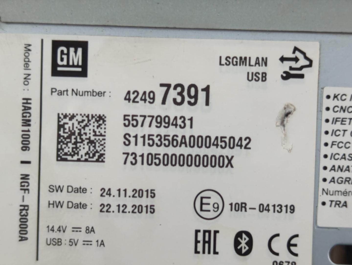 2016 Chevrolet Malibu Radio AM FM Cd Player Receiver Replacement P/N:557799431 42497391 Fits OEM Used Auto Parts - Oemusedau