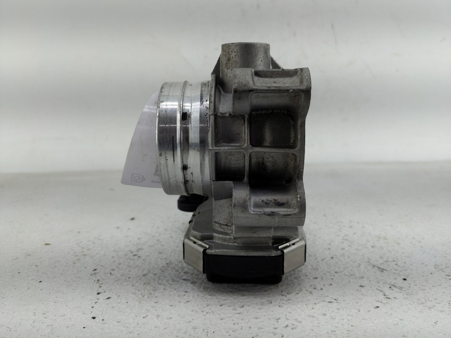 2016-2021 Chevrolet Malibu Throttle Body P/N:1267 1379AA Fits Fits 2016 2017 2018 2019 2020 2021 2022 OEM Used Auto Parts - 