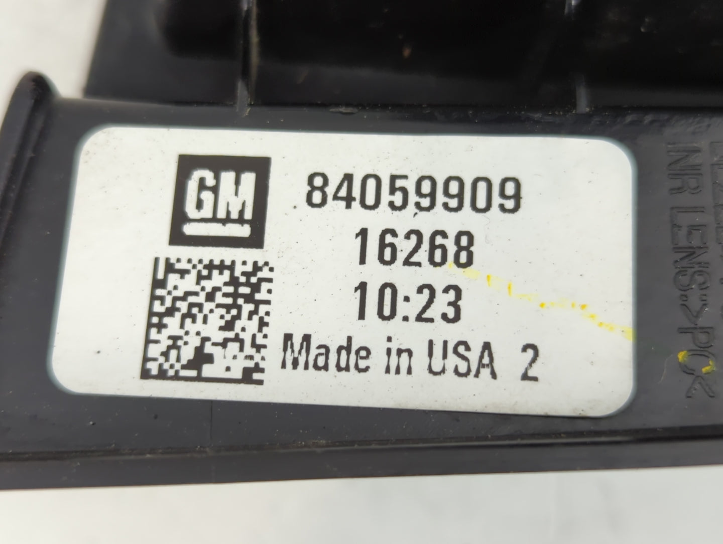 2016-2018 Chevrolet Malibu Tail Light Assembly Passenger Right OEM P/N:84059909 Fits Fits 2016 2017 2018 OEM Used Auto Parts