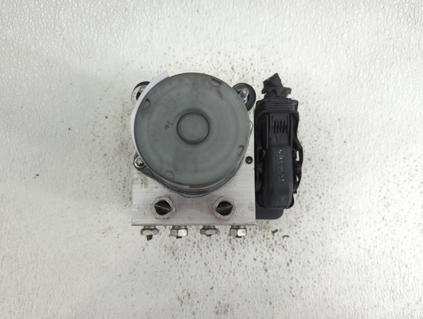 2016 Chevrolet Malibu ABS Pump Control Module Replacement P/N:23410405 Fits OEM Used Auto Parts - Oemusedautoparts1.com