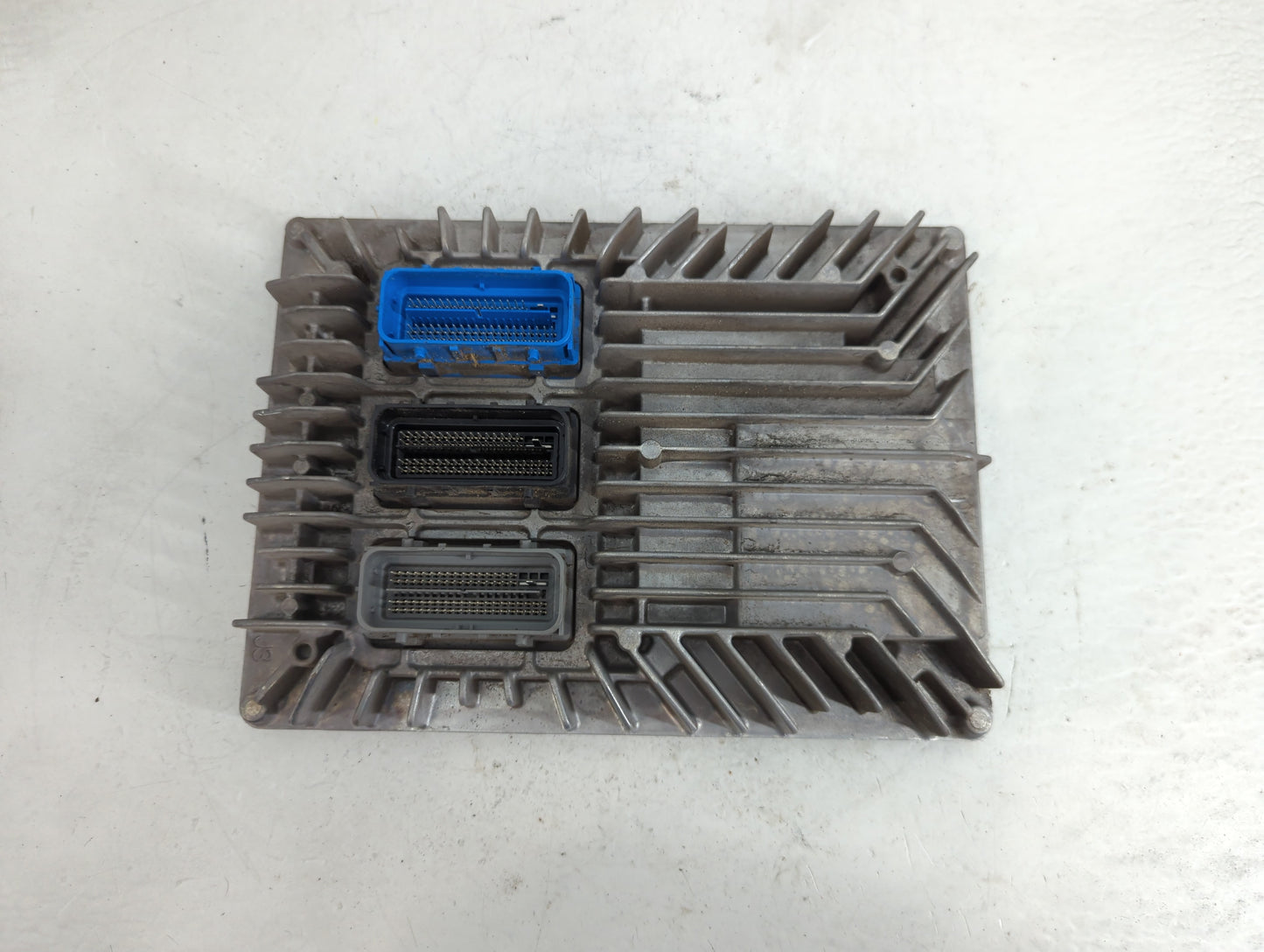 2013-2016 Chevrolet Malibu PCM Engine Control Computer ECU ECM PCU OEM P/N:12669511 Fits Fits 2013 2014 2015 2016 OEM Used A