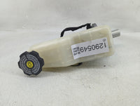2016-2021 Chevrolet Malibu Brake Master Cylinder 1290549 - Oemusedautoparts1.com