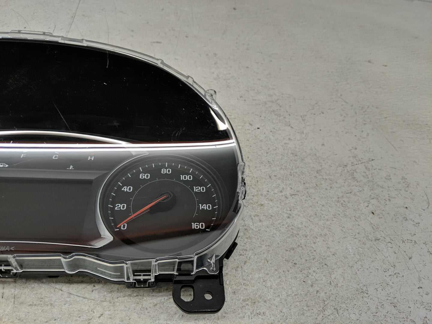 2016 Chevrolet Malibu Instrument Cluster Speedometer Gauges P/N:GM-0047-001 175597137, 84031634 Fits OEM Used Auto Parts - O