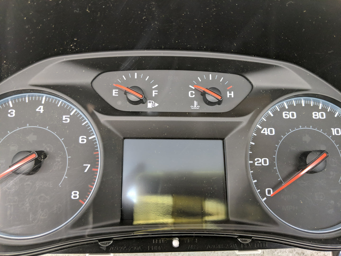 2016 Chevrolet Malibu Instrument Cluster Speedometer Gauges P/N:84057458 Fits OEM Used Auto Parts - Oemusedautoparts1.com