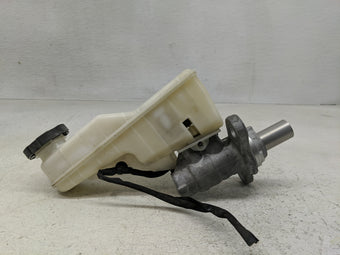 compare product 2016-2021 Chevrolet Malibu Brake Master Cylinder 1300893