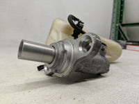 2016-2021 Chevrolet Malibu Brake Master Cylinder 1300893 - Oemusedautoparts1.com