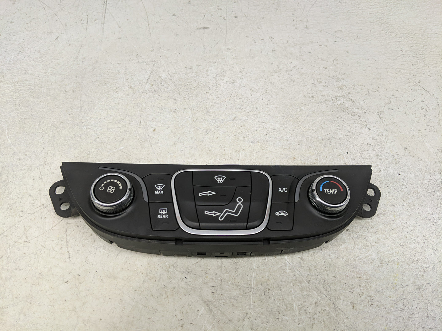 2016-2017 Chevrolet Malibu Climate Control Module Temperature AC/Heater Replacement P/N:000235226 84178406 Fits Fits 2016 20