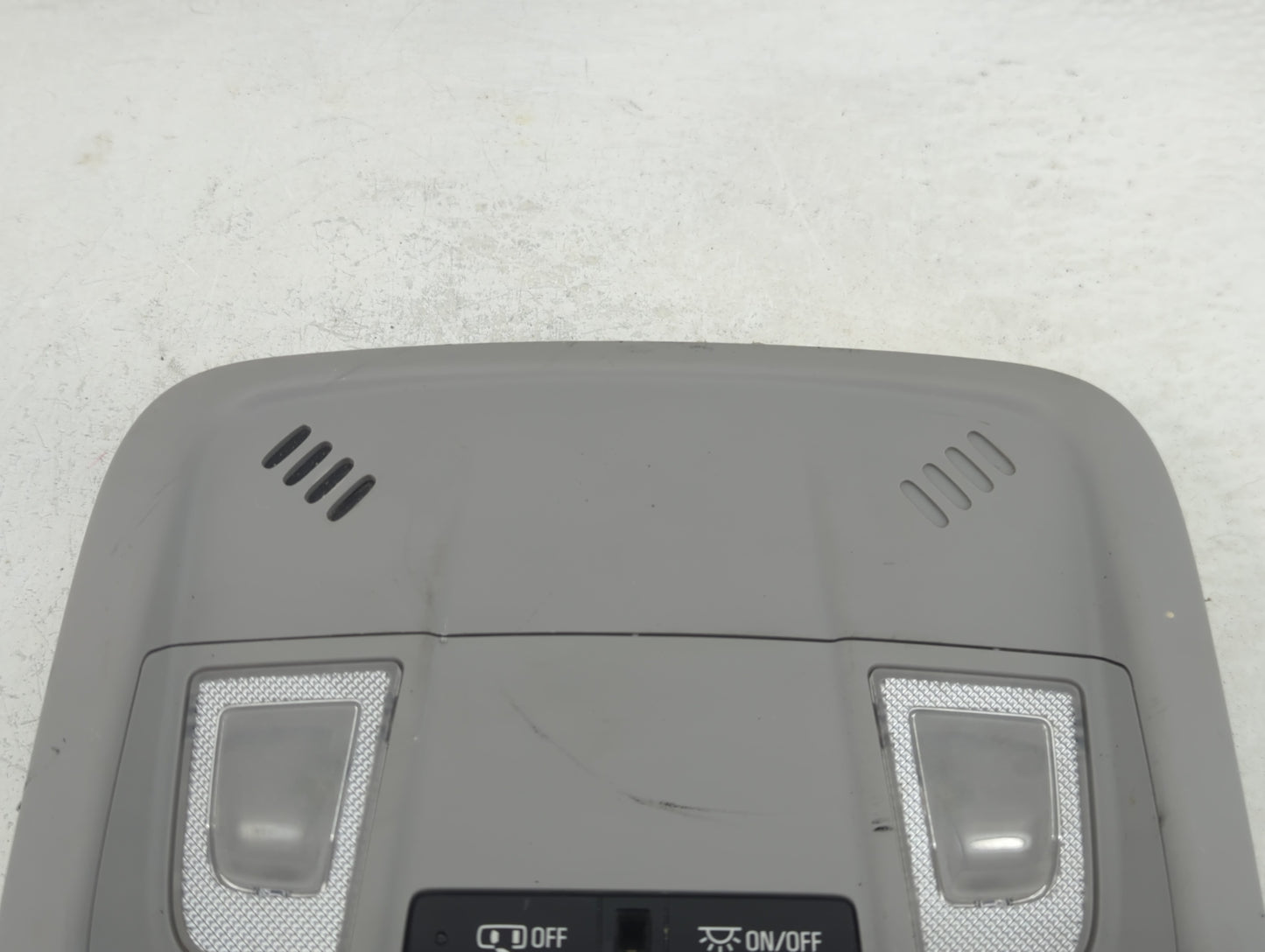 2016 Chevrolet Malibu Overhead Roof Console - Oemusedautoparts1.com