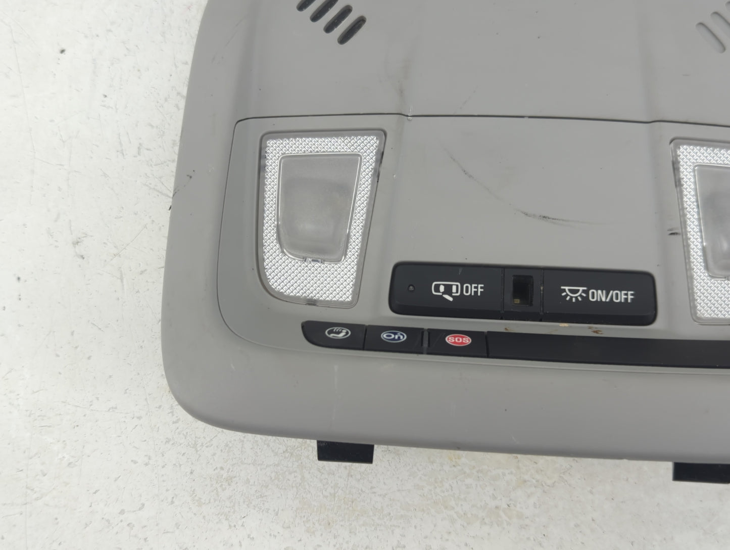 2016 Chevrolet Malibu Overhead Roof Console - Oemusedautoparts1.com