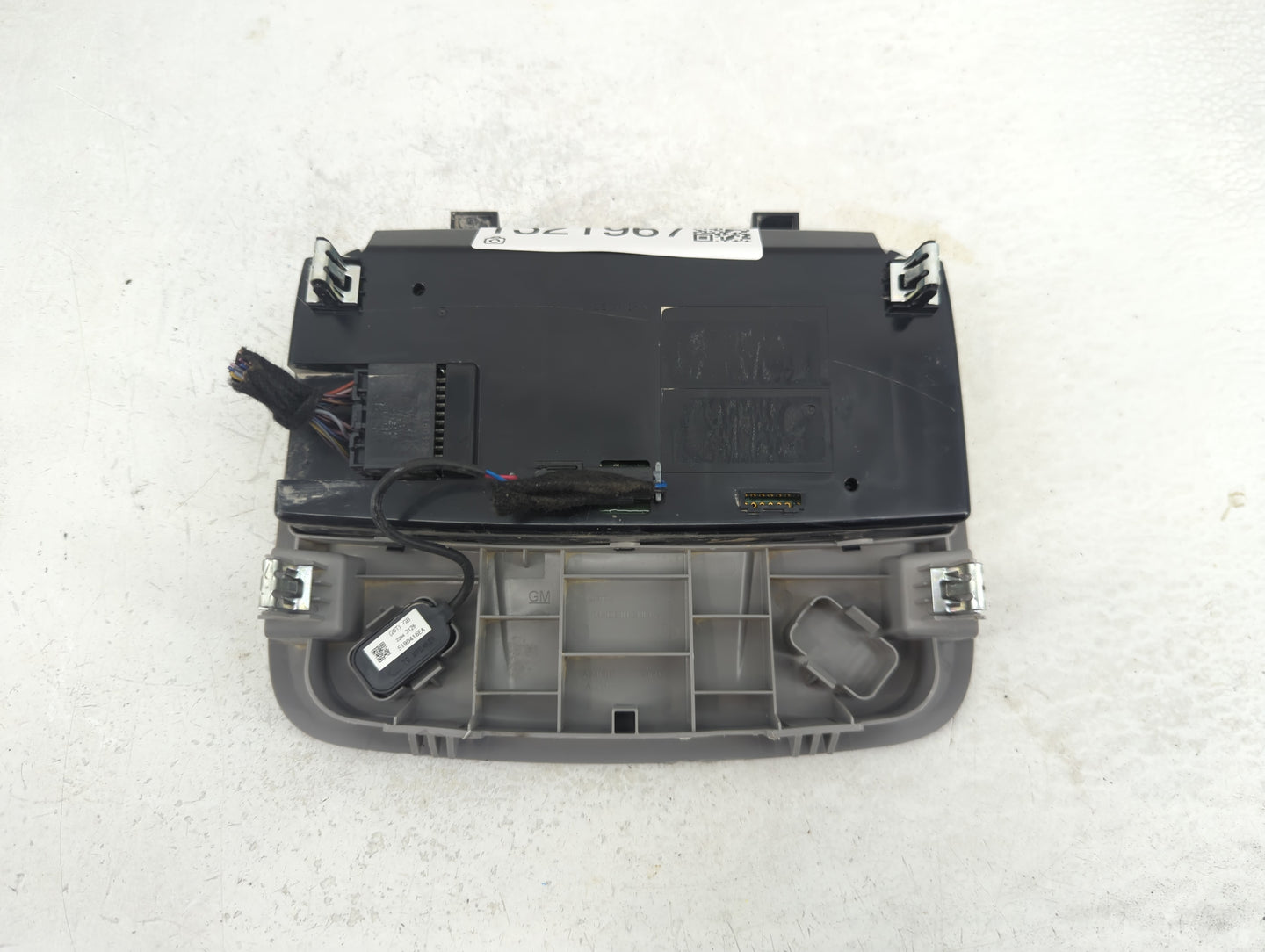 2016 Chevrolet Malibu Overhead Roof Console - Oemusedautoparts1.com