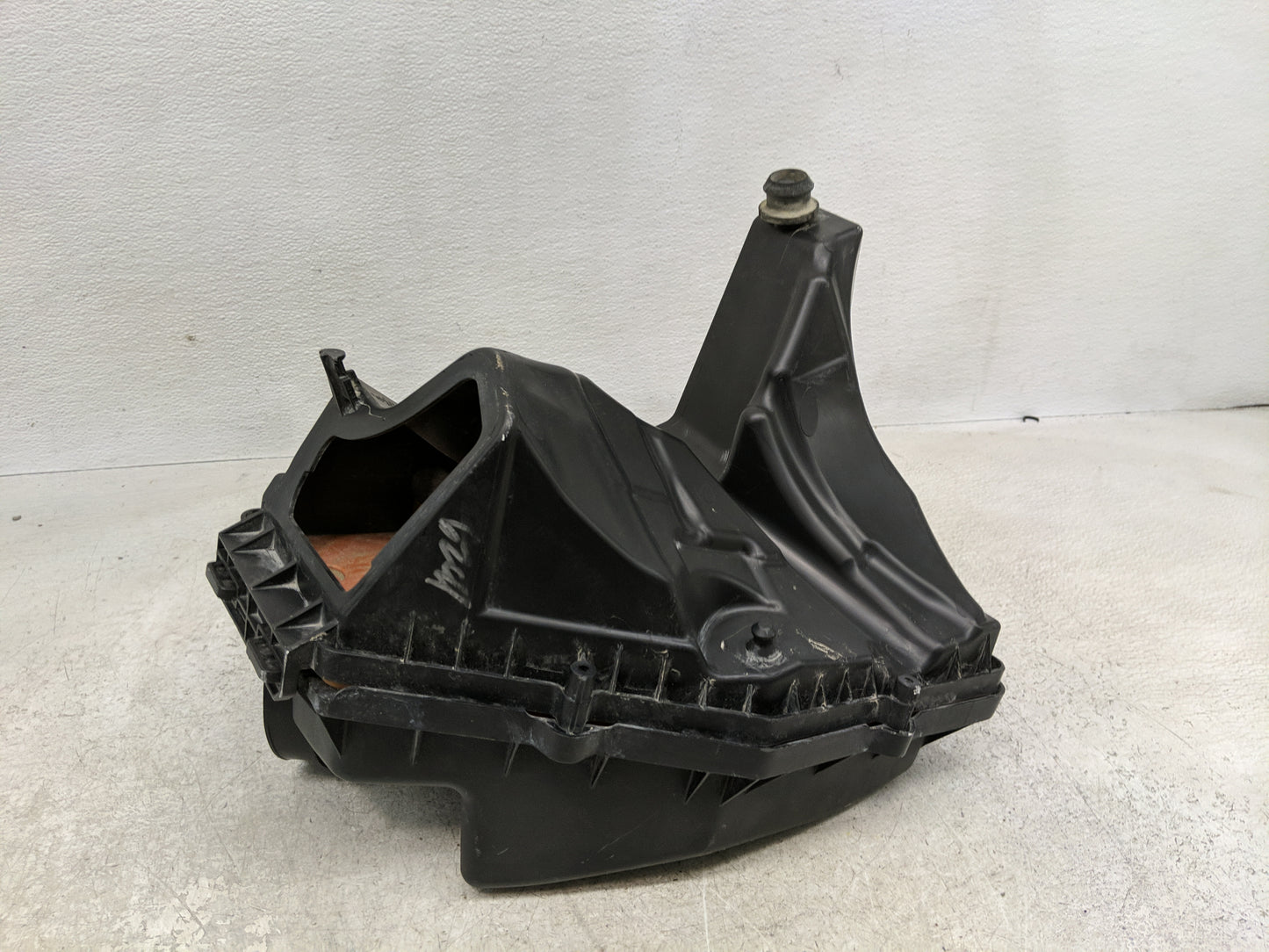 2016-2021 Chevrolet Malibu Air Cleaner Intake-duct Hose Tube - Oemusedautoparts1.com