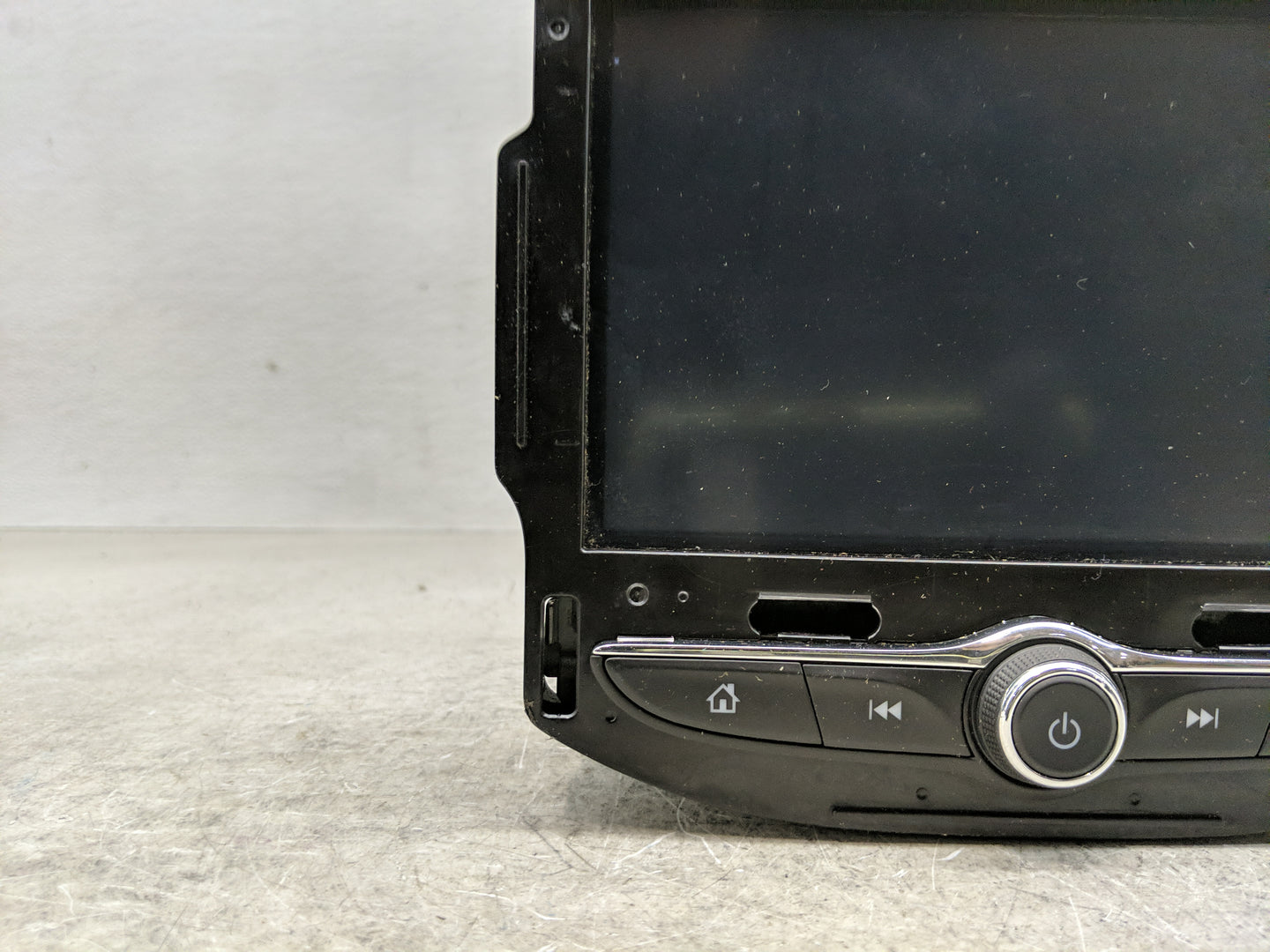 2016 Chevrolet Malibu Radio AM FM Cd Player Receiver Replacement P/N:42473833 Fits OEM Used Auto Parts - Oemusedautoparts1.c
