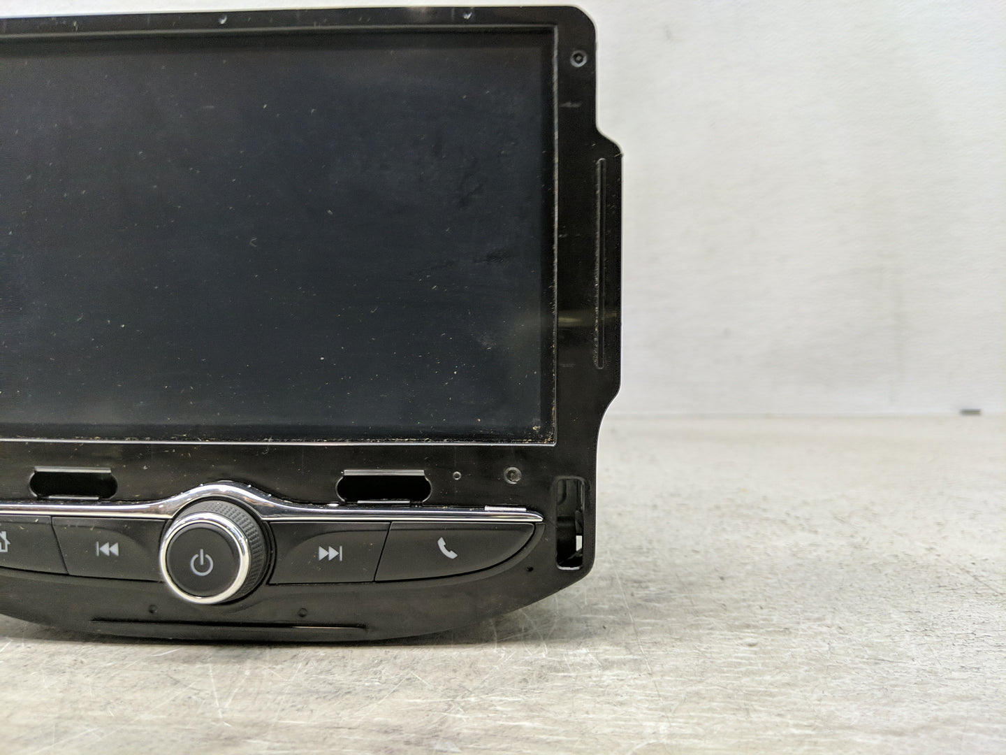 2016 Chevrolet Malibu Radio AM FM Cd Player Receiver Replacement P/N:42473833 Fits OEM Used Auto Parts - Oemusedautoparts1.c
