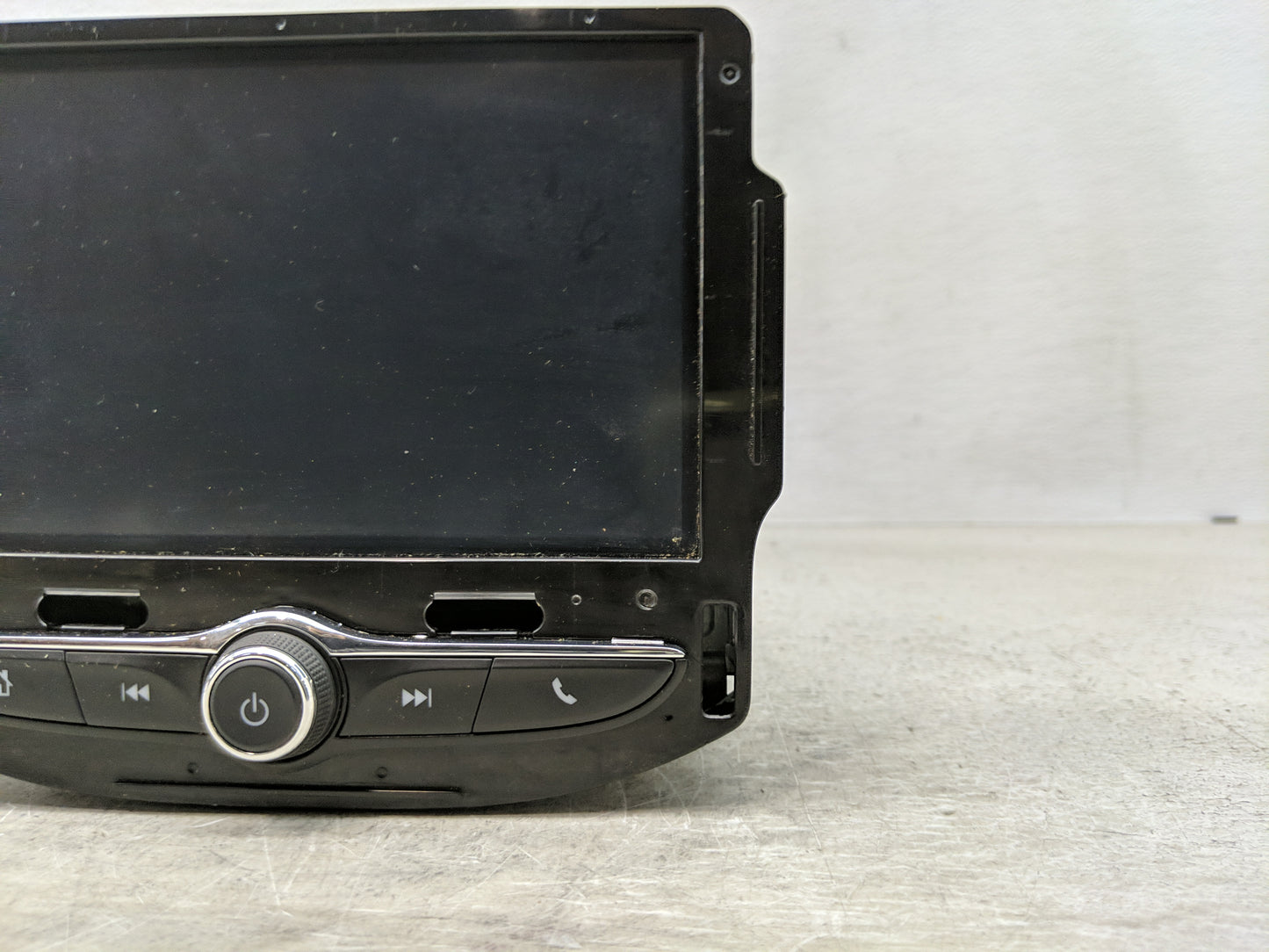 2016 Chevrolet Malibu Radio AM FM Cd Player Receiver Replacement P/N:42473833 Fits OEM Used Auto Parts - Oemusedautoparts1.c