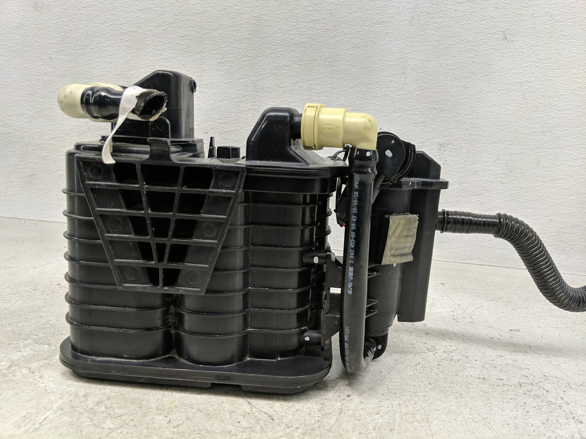2016 Chevrolet Malibu Fuel Vapor Charcoal Canister 1356694 - Oemusedautoparts1.com