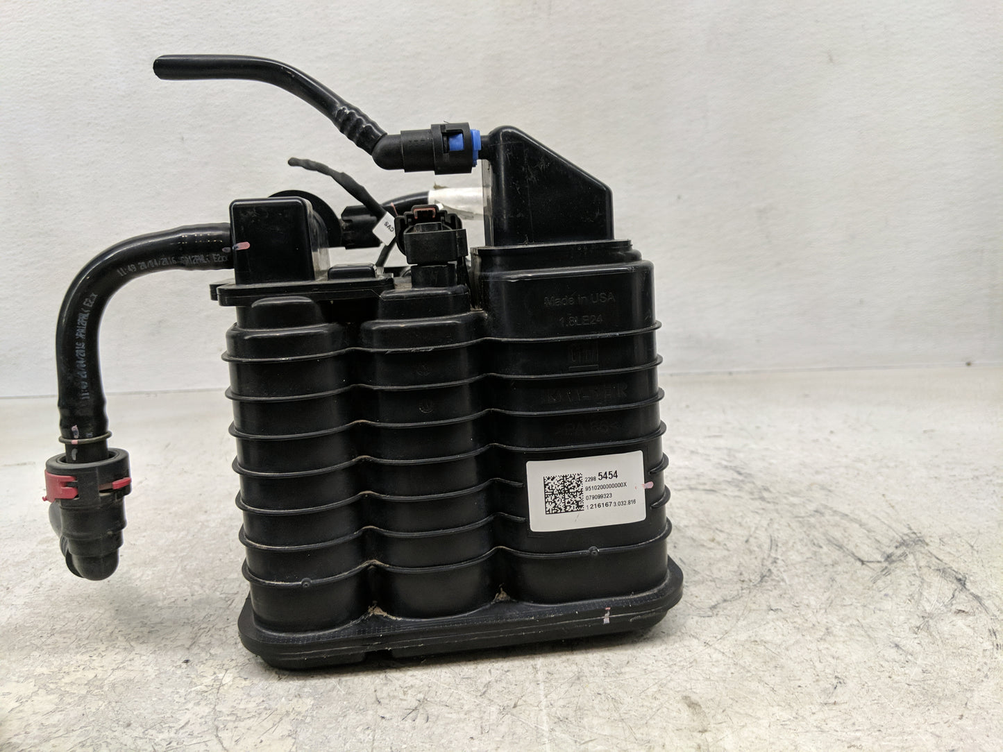 2016 Chevrolet Malibu Fuel Vapor Charcoal Canister 1357678 - Oemusedautoparts1.com