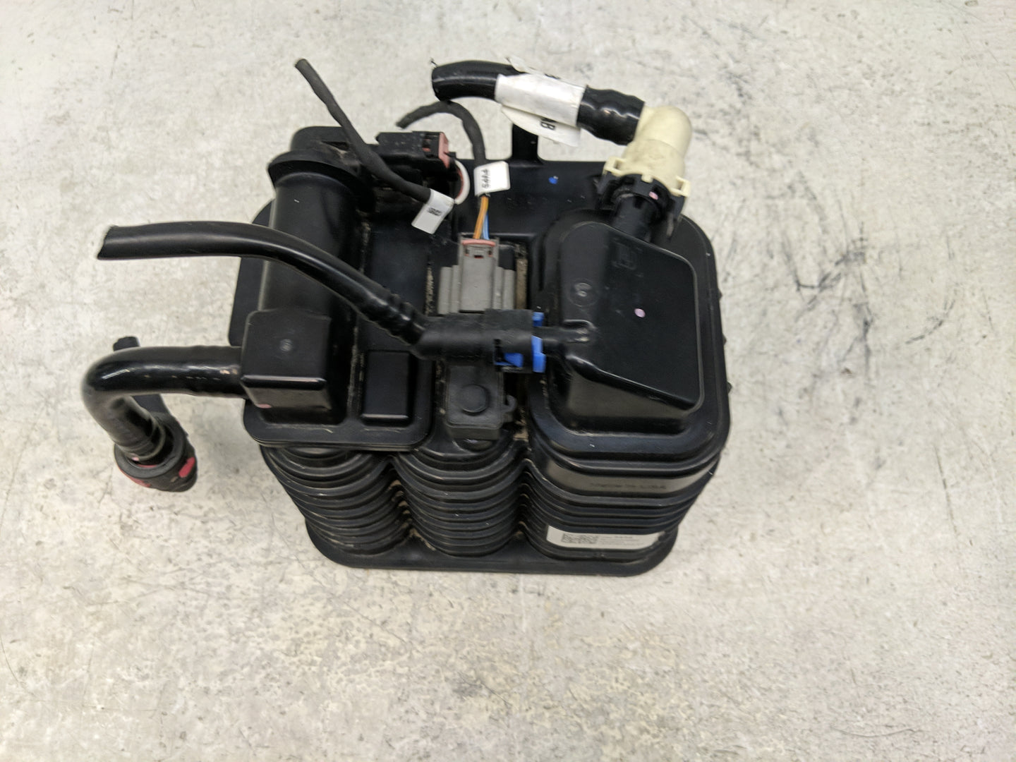 2016 Chevrolet Malibu Fuel Vapor Charcoal Canister 1357678 - Oemusedautoparts1.com