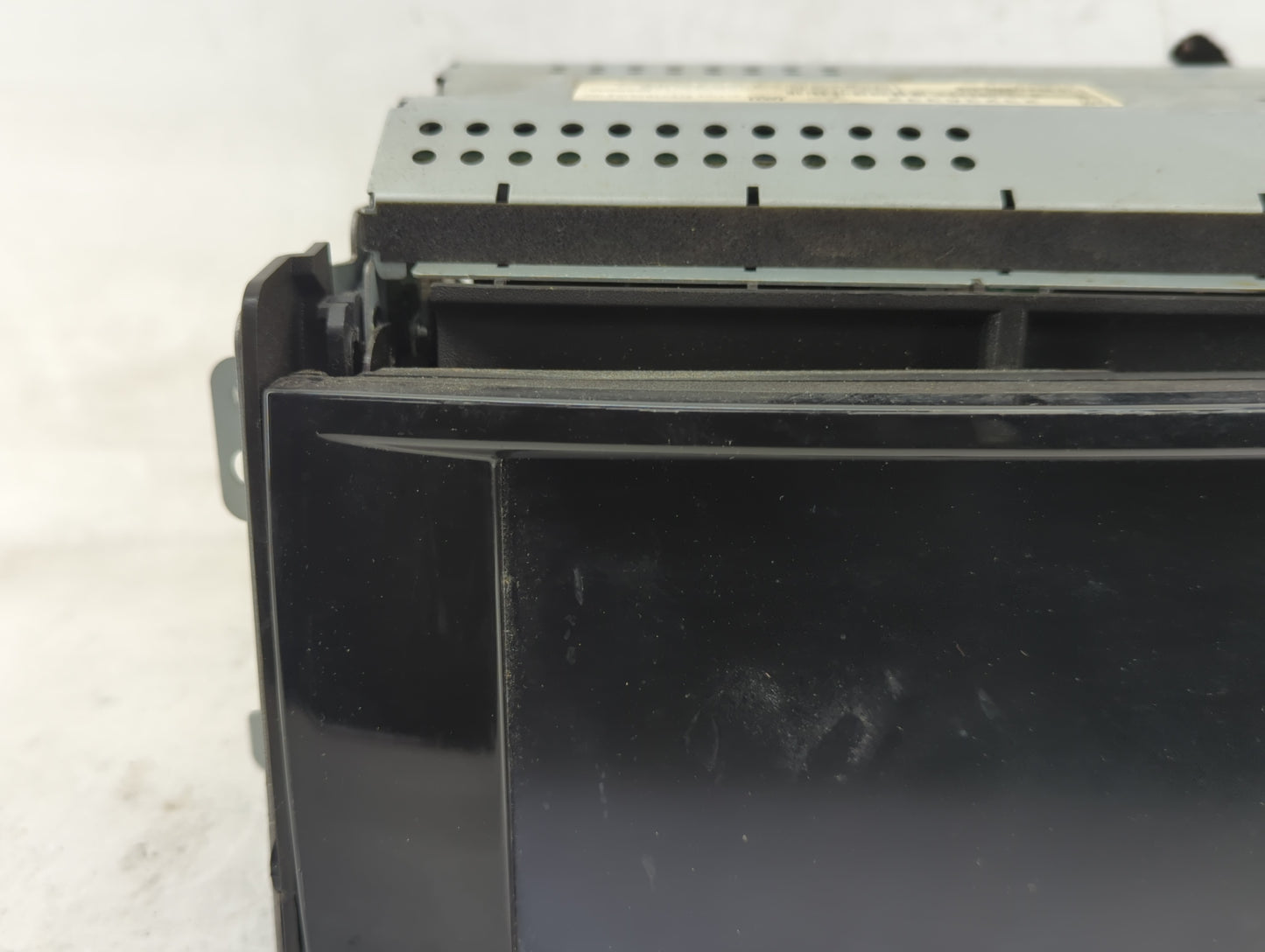 2016 Chevrolet Malibu Radio AM FM Cd Player Receiver Replacement P/N:23235332 Fits OEM Used Auto Parts - Oemusedautoparts1.c