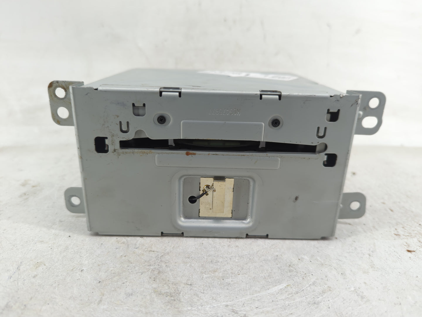 2016 Chevrolet Malibu Radio AM FM Cd Player Receiver Replacement P/N:23284461 Fits OEM Used Auto Parts - Oemusedautoparts1.c