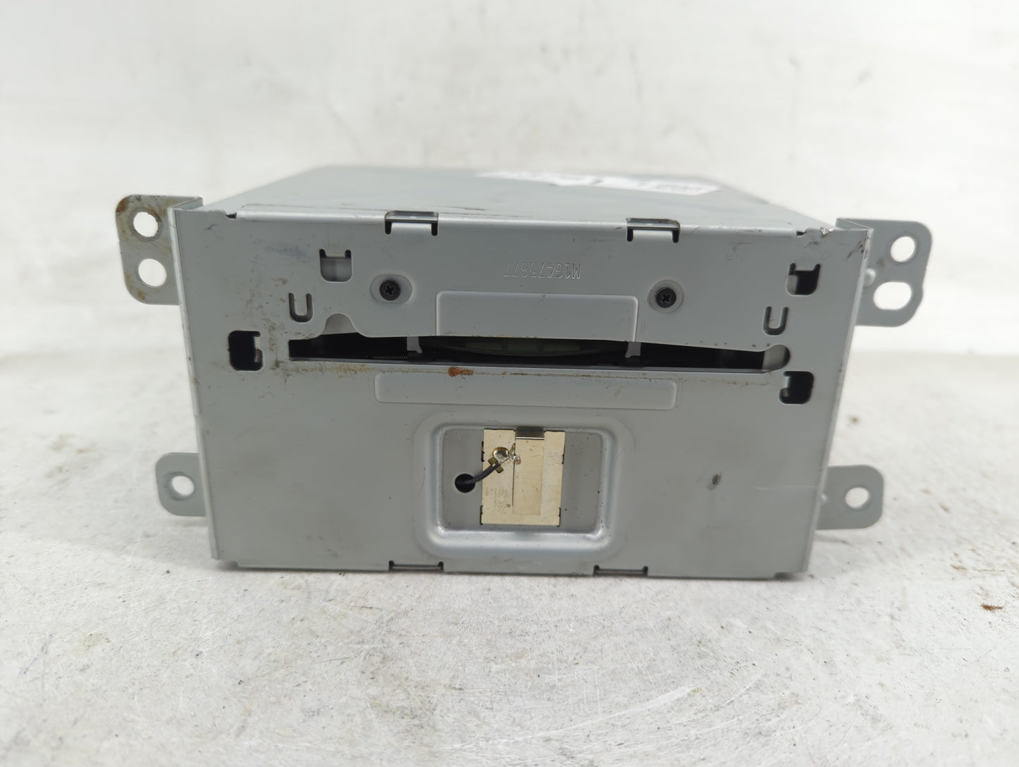 2016 Chevrolet Malibu Radio AM FM Cd Player Receiver Replacement P/N:23284461 Fits OEM Used Auto Parts - Oemusedautoparts1.c