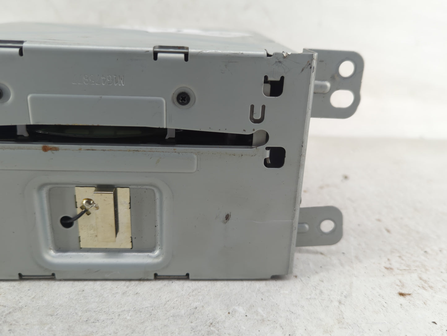 2016 Chevrolet Malibu Radio AM FM Cd Player Receiver Replacement P/N:23284461 Fits OEM Used Auto Parts - Oemusedautoparts1.c