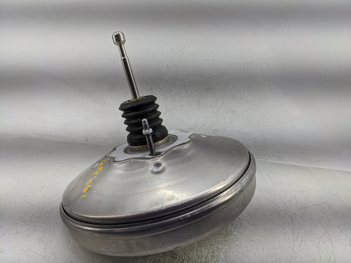 2016-2021 Chevrolet Malibu Power Brake Booster Oem 1381877 - Oemusedautoparts1.com