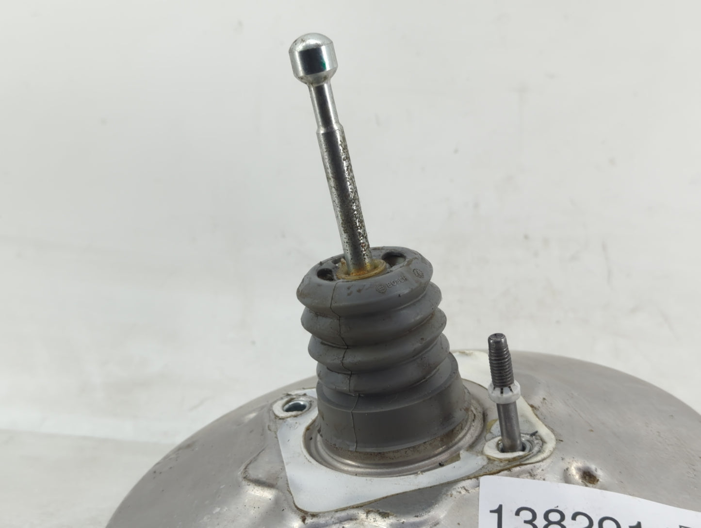 2016-2021 Chevrolet Malibu Power Brake Booster Oem 1382914 - Oemusedautoparts1.com