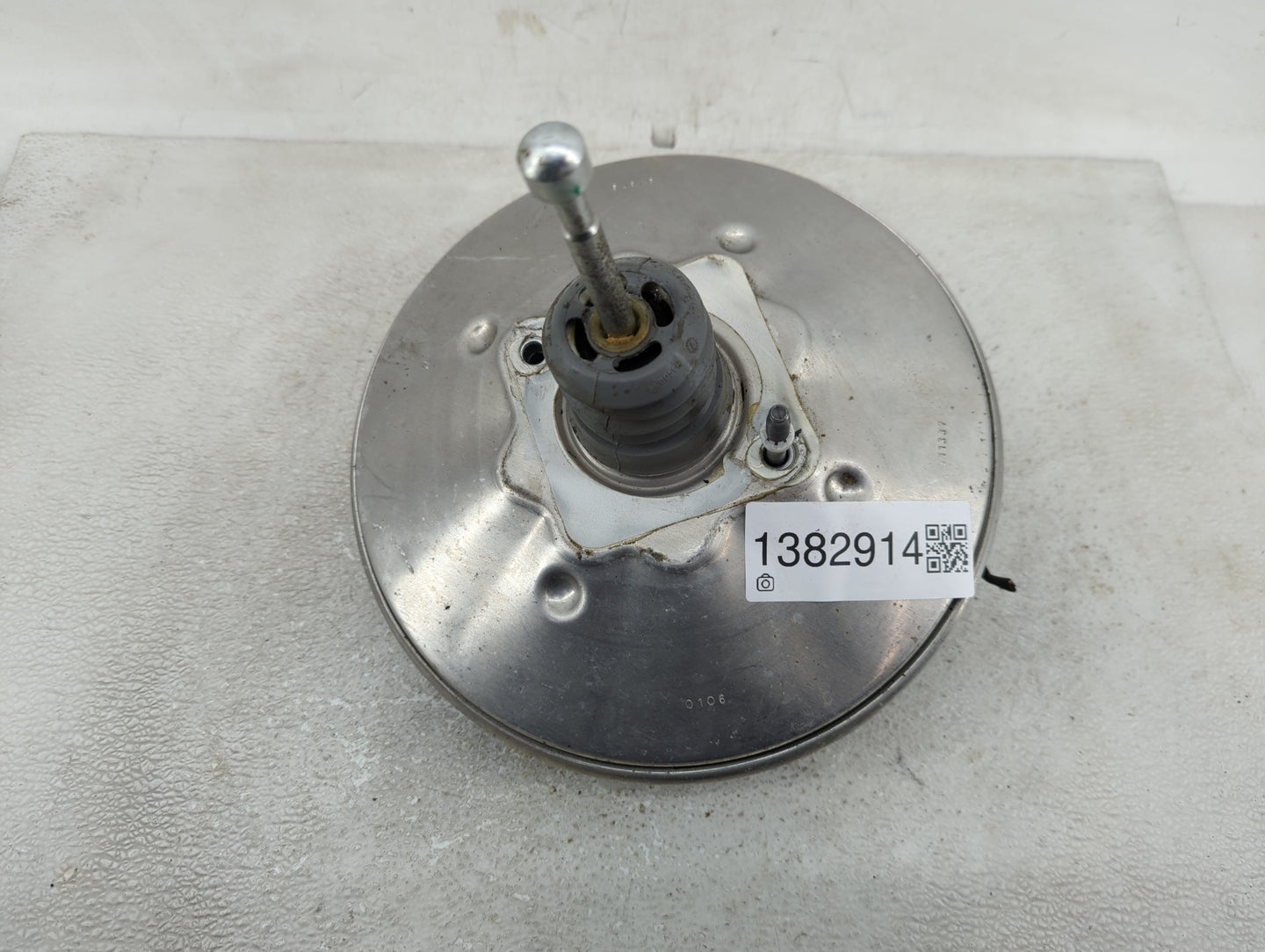 2016-2021 Chevrolet Malibu Power Brake Booster Oem 1382914 - Oemusedautoparts1.com