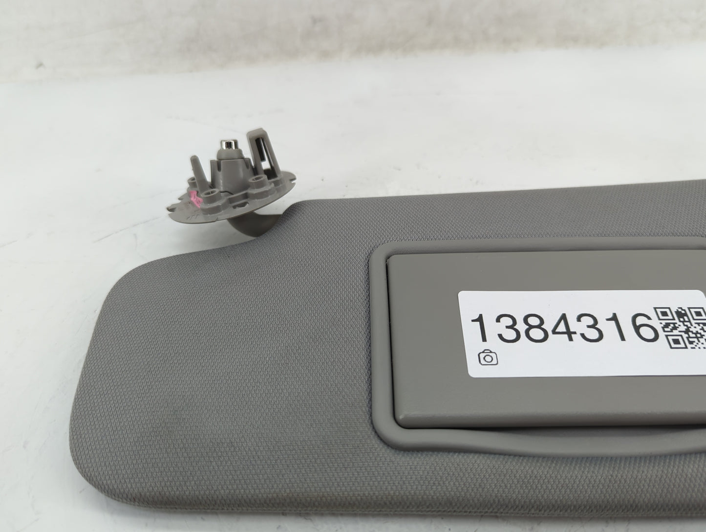 2016-2021 Chevrolet Malibu Sun Visor Shade Replacement Driver Left Mirror Fits Fits 2016 2017 2018 2019 2020 2021 OEM Used A