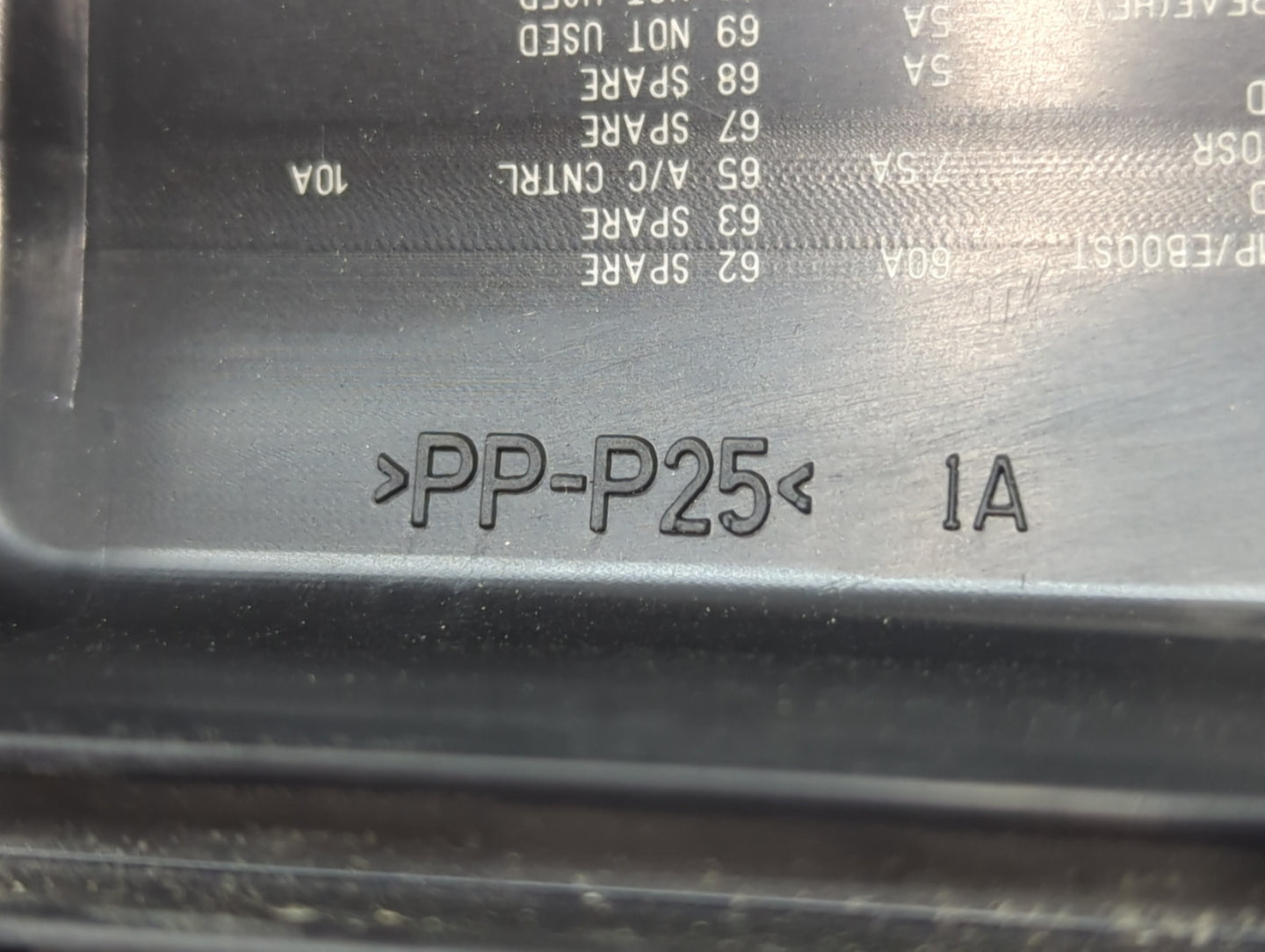 2014-2016 Chevrolet Malibu Fusebox Fuse Box Panel Relay Module P/N:84144636-01 Fits Fits 2014 2015 2016 OEM Used Auto Parts 
