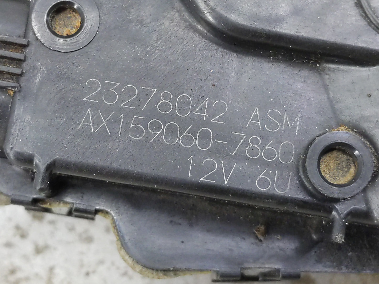 2016-2021 Chevrolet Malibu Front Windshield Wiper Motor P/N:23278042 Fits Fits 2016 2017 2018 2019 2020 2021 OEM Used Auto P