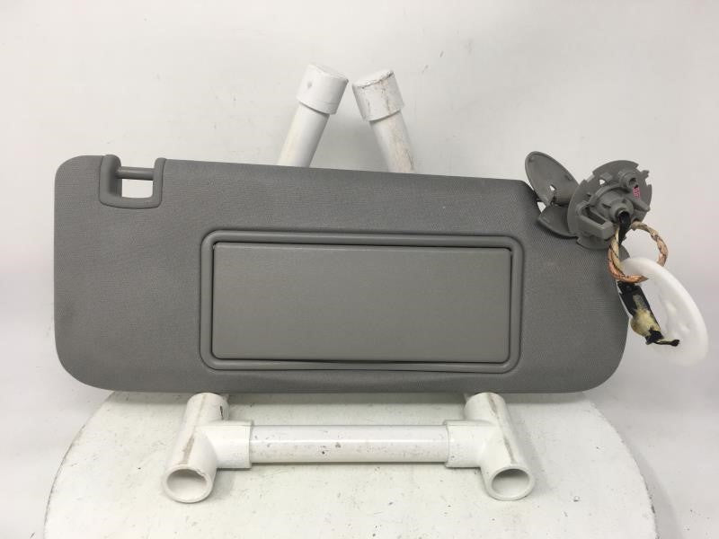 2016-2019 Chevrolet Malibu Sun Visor Shade Replacement Passenger Right Mirror Fits Fits 2016 2017 2018 2019 OEM Used Auto Pa