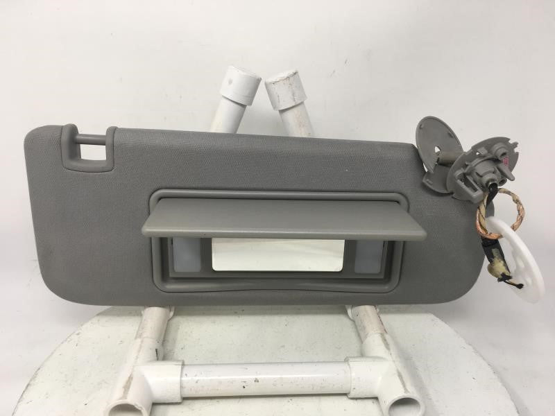 2016-2019 Chevrolet Malibu Sun Visor Shade Replacement Passenger Right Mirror Fits Fits 2016 2017 2018 2019 OEM Used Auto Pa