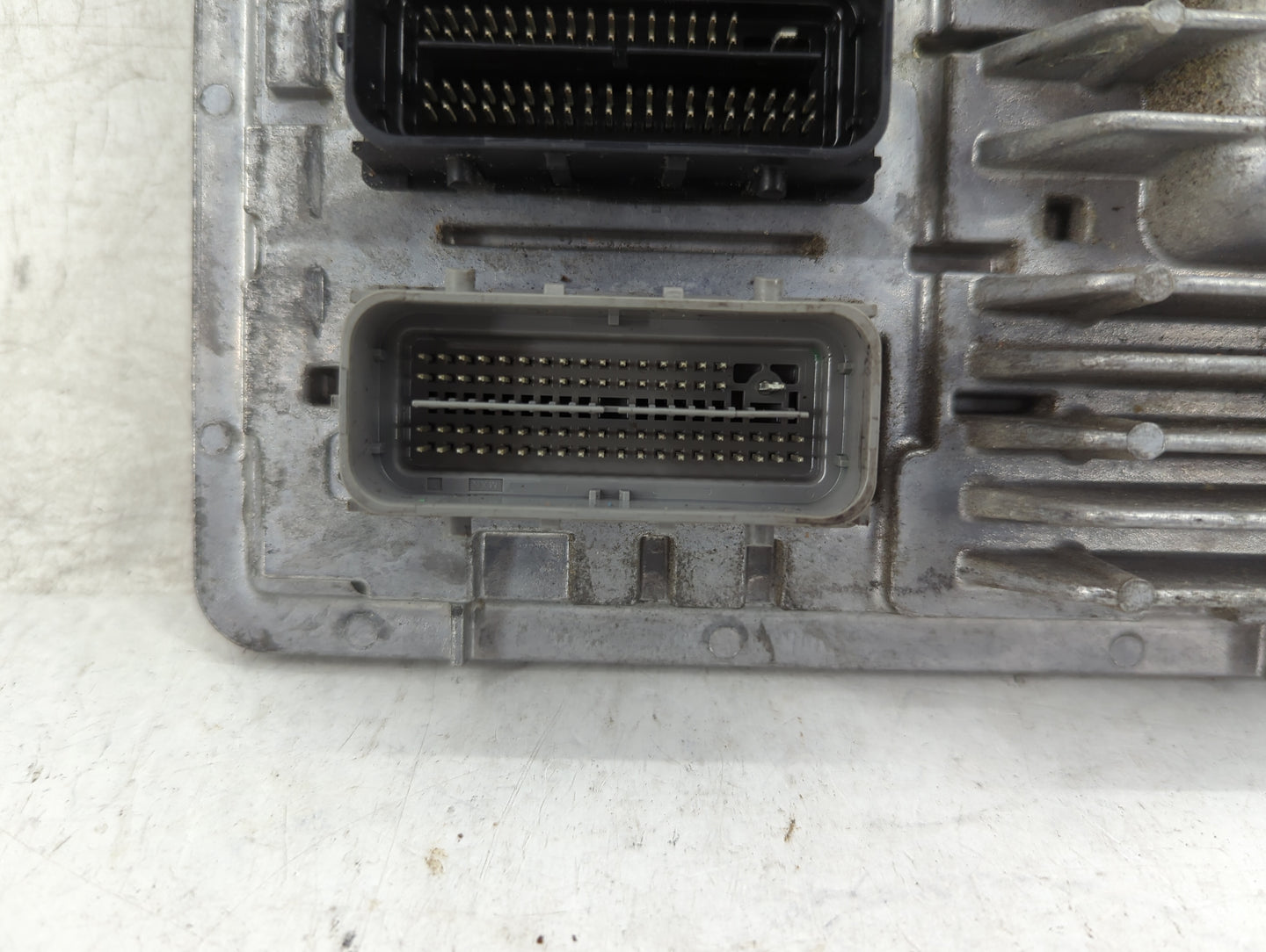 2016 Chevrolet Malibu PCM Engine Control Computer ECU ECM PCU OEM P/N:12675580 Fits OEM Used Auto Parts - Oemusedautoparts1.