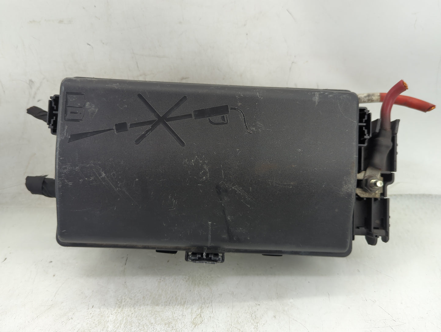 2014-2016 Chevrolet Malibu Fusebox Fuse Box Panel Relay Module P/N:13272072 Fits Fits 2014 2015 2016 OEM Used Auto Parts - O