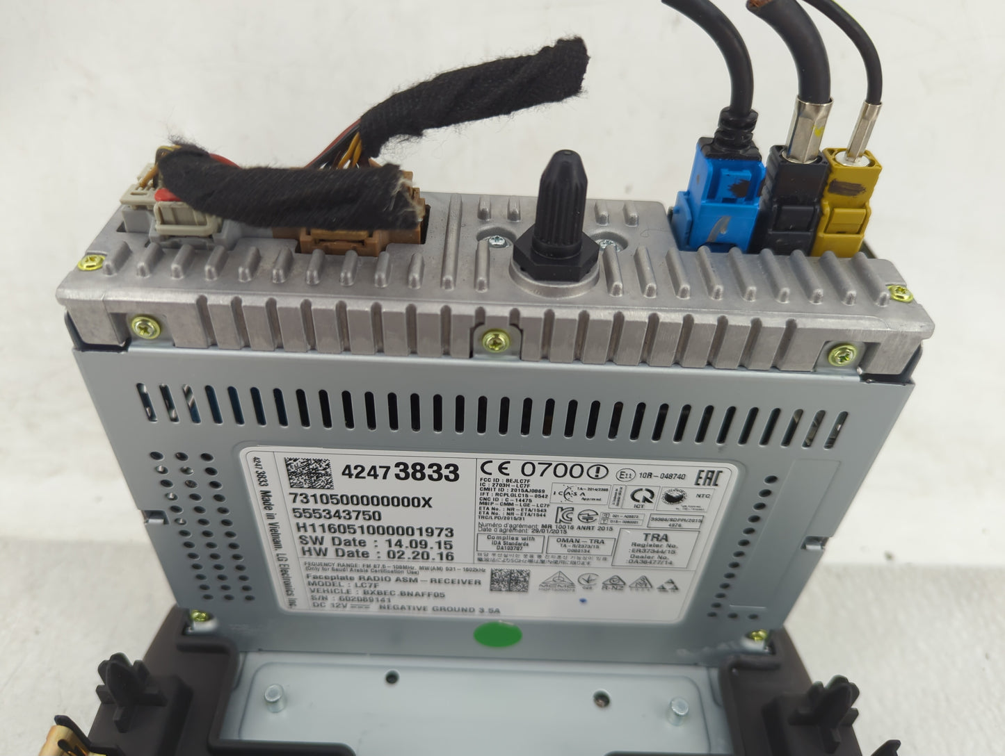 2016 Chevrolet Malibu Radio AM FM Cd Player Receiver Replacement P/N:42473833 Fits OEM Used Auto Parts - Oemusedautoparts1.c