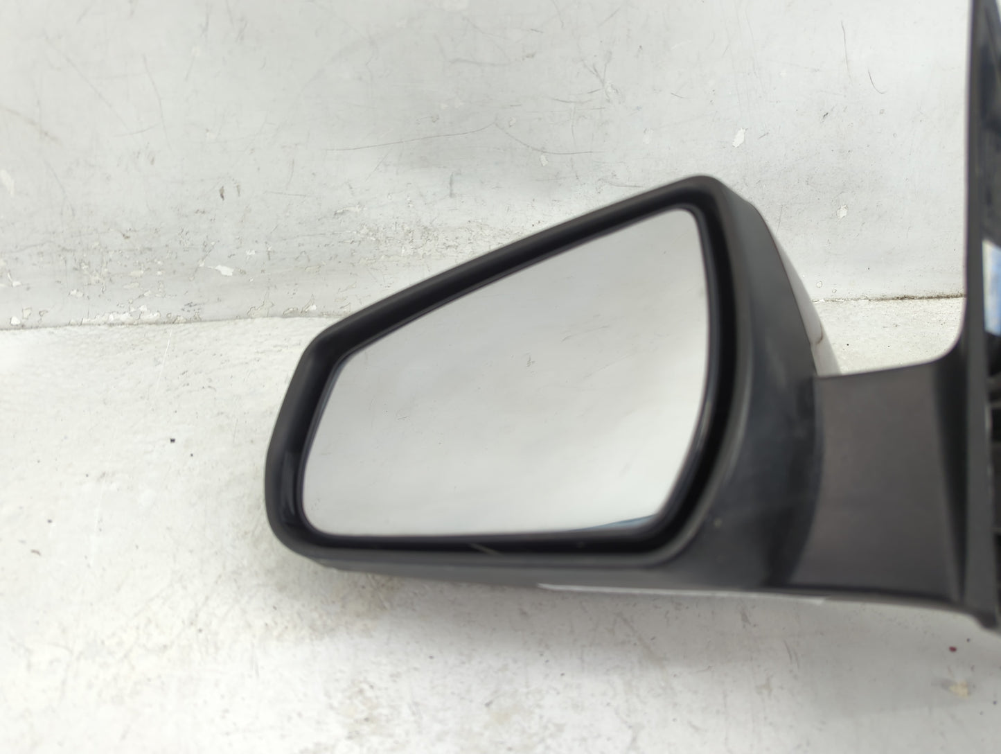 2014-2016 Chevrolet Malibu Driver Side View Mirror - Left Door Mirror OEM Used - Oemusedautoparts1.com