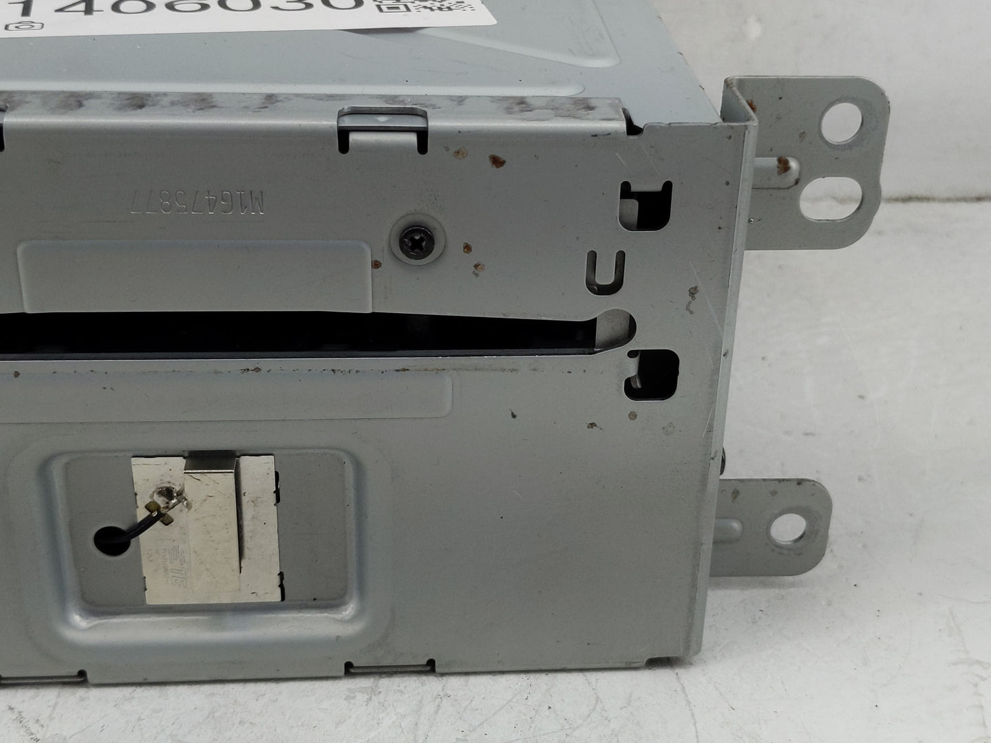 2015-2016 Chevrolet Malibu Radio AM FM Cd Player Receiver Replacement P/N:23284461 Fits Fits 2015 2016 OEM Used Auto Parts -
