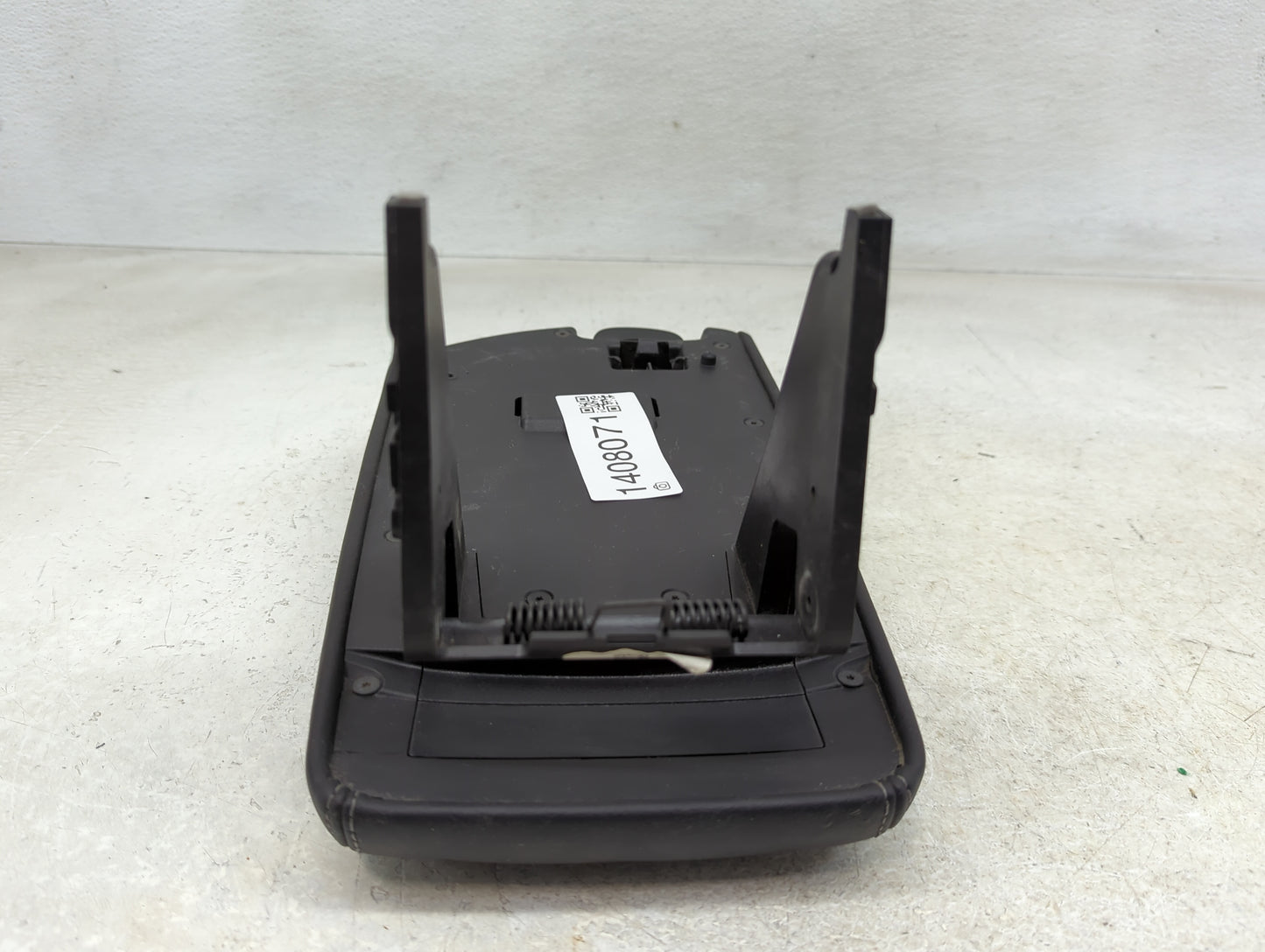2016 Chevrolet Malibu Center Console Armrest Cover Lid Fits OEM Used Auto Parts - Oemusedautoparts1.com