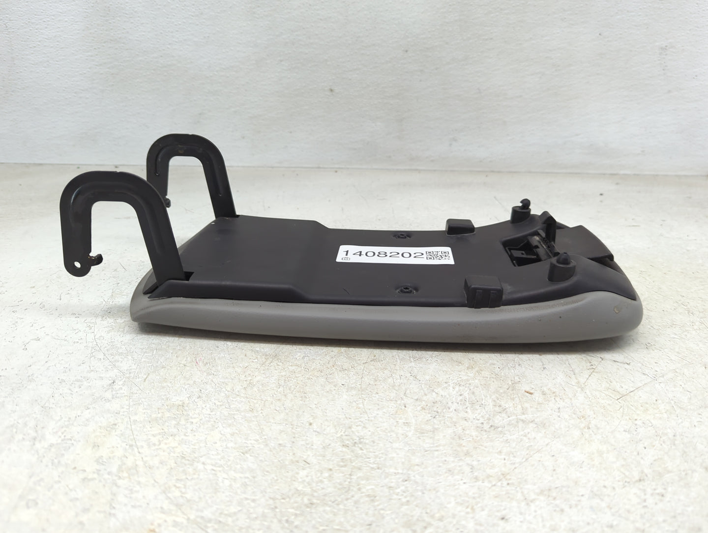 2016 Chevrolet Malibu Center Console Armrest Cover Lid Fits OEM Used Auto Parts - Oemusedautoparts1.com