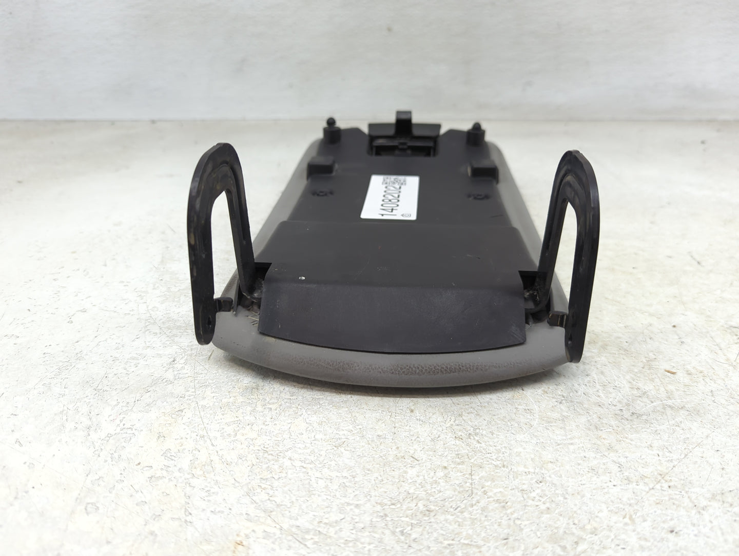 2016 Chevrolet Malibu Center Console Armrest Cover Lid Fits OEM Used Auto Parts - Oemusedautoparts1.com