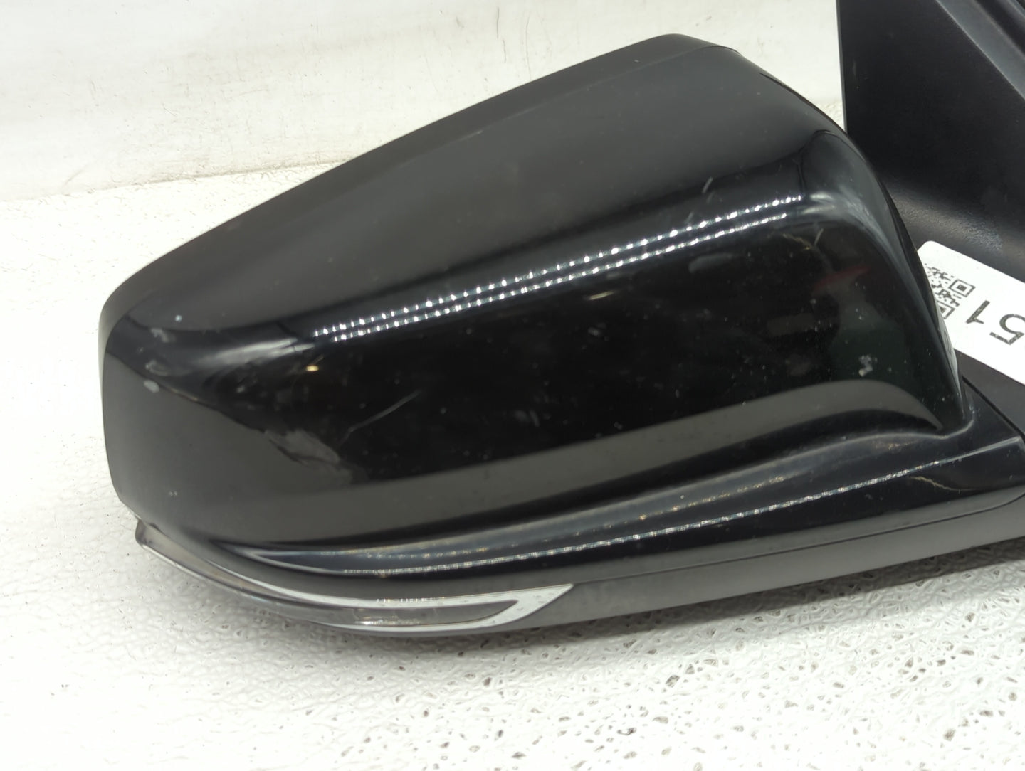 2014-2016 Chevrolet Malibu Passenger Side View Mirror - Right Door Mirror OEM Used - Oemusedautoparts1.com