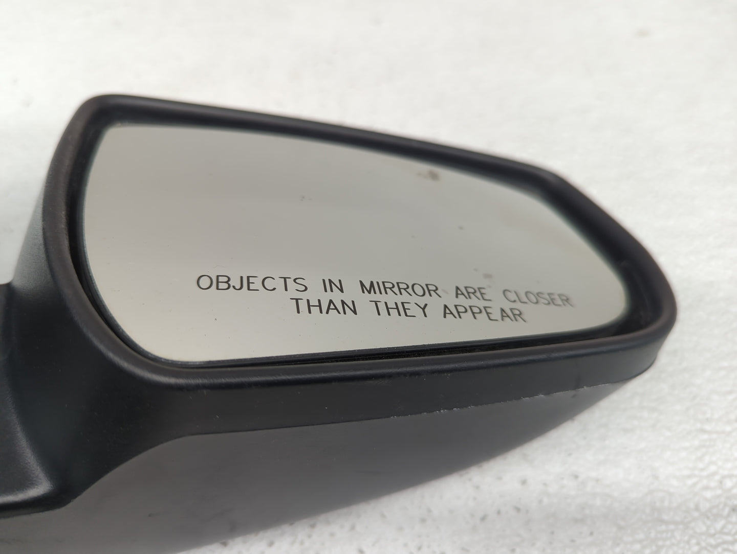 2014-2016 Chevrolet Malibu Passenger Side View Mirror - Right Door Mirror OEM Used - Oemusedautoparts1.com